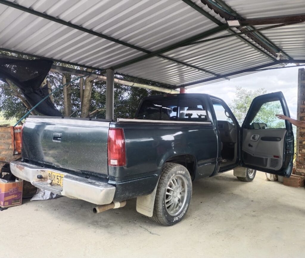 Se Vende - Chevrolet Cheyenne 1998 (Cundinamarca) 379b217b f1e5 4cdf bcc1 beef1df62d01