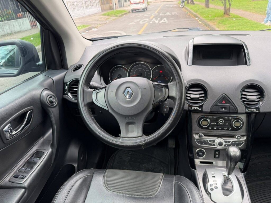 Se Vende Renault Koleos - 2013 img 3434